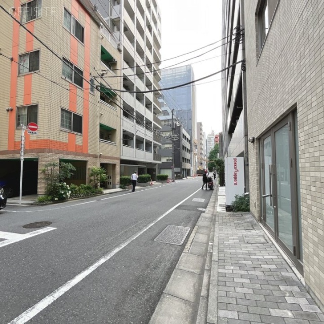 アンプルールベトントウキョウ(Empereur Beton Tokyo) 1階 31.20坪　前面道路