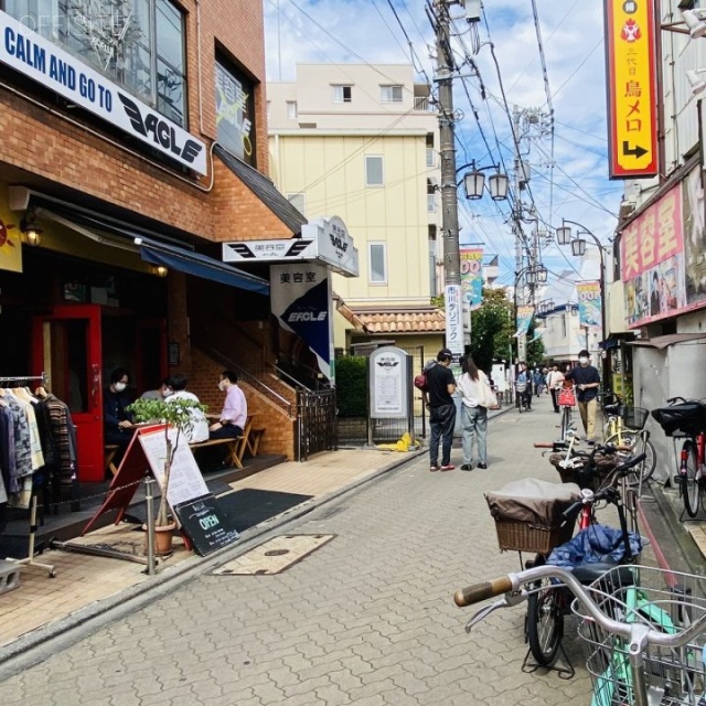 市川ビル 前面道路