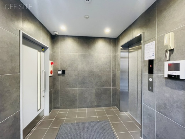 UF東上野ビル　エントランス