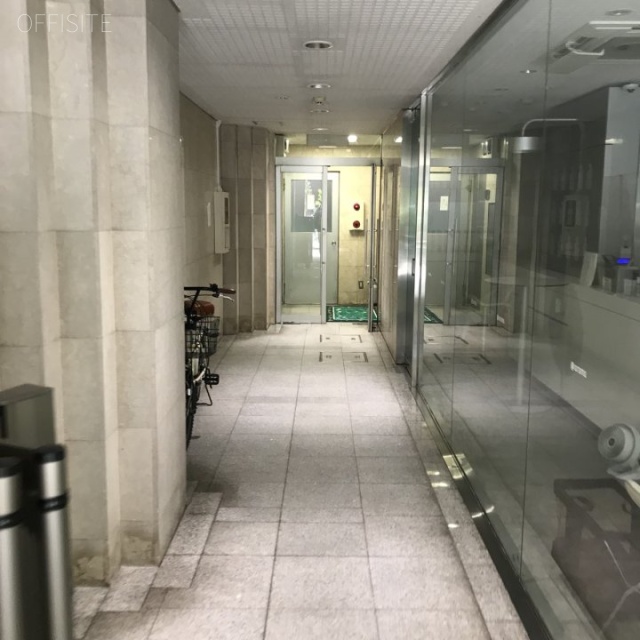 桑野ビル エントランス
