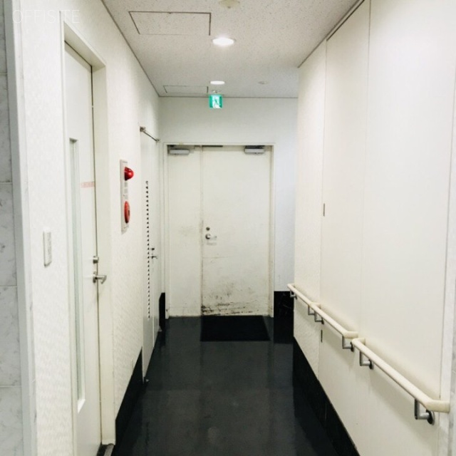 ACN新宿ビル エントランス