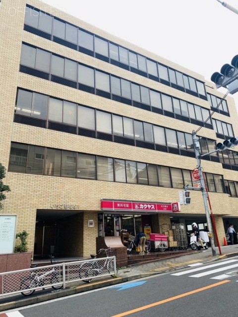 いちご聖坂ビル　外観