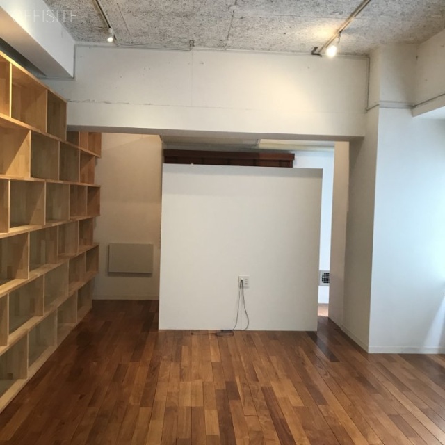 ファイブビル八丁堀 506号室 室内