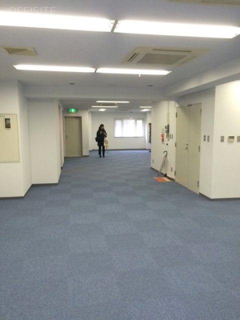 今給黎(いまきいれ)ビル 室内