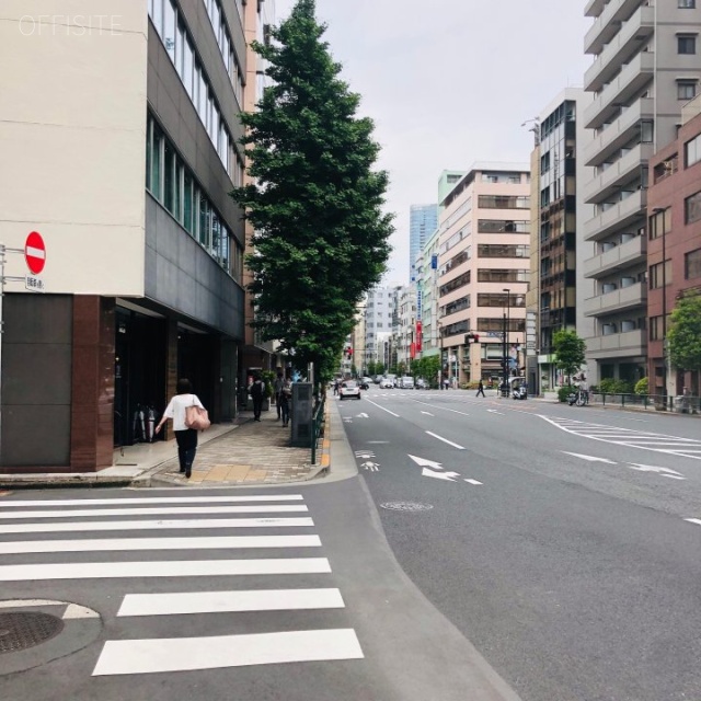 外神田斉藤ビル ビル前面道路