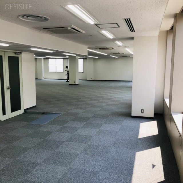 日新建物新橋ビル　室内