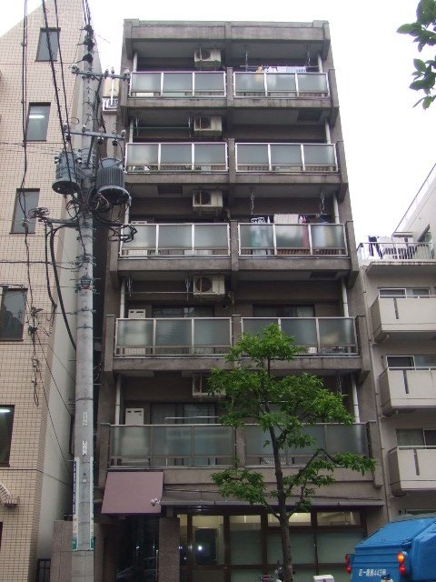 つるまきハウスビル　外観