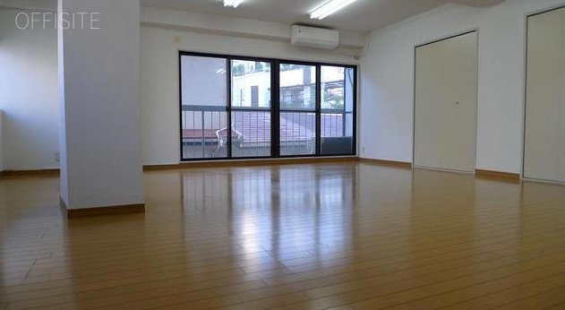 クレスト神宮前 2階【202】 10.30坪　室内