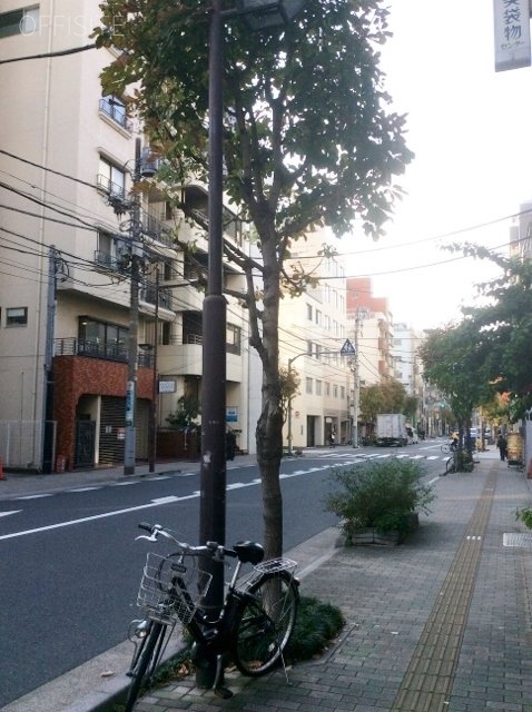 村崎ビル ビル周辺道路