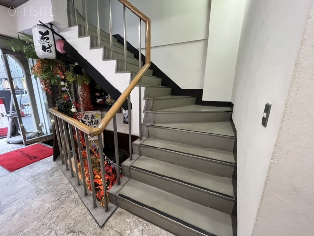 末広ビル　エントランス