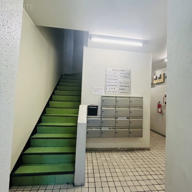 西新橋ビル　エントランス