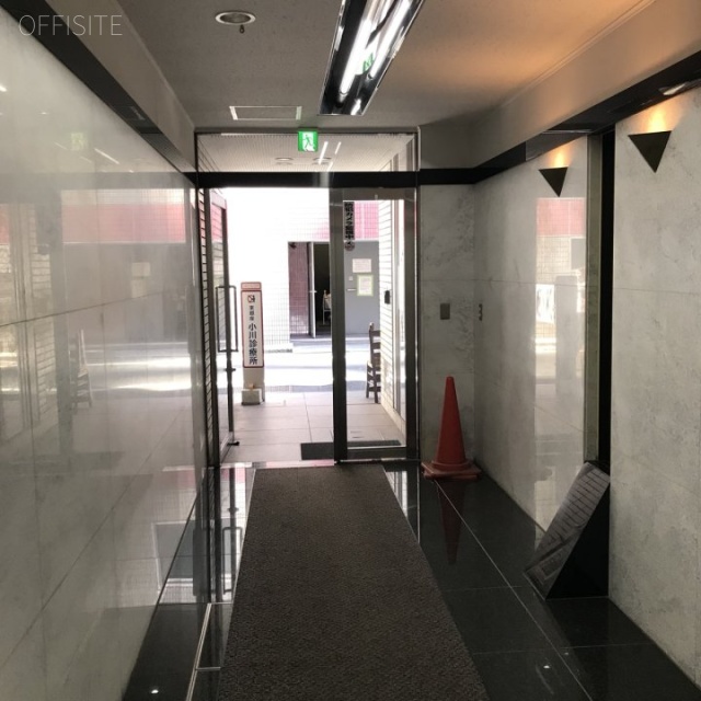 原町ビル エントランス