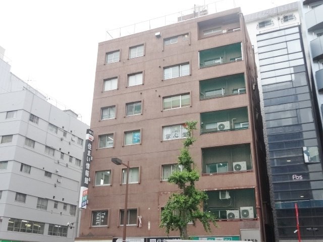 永峰ビル　外観