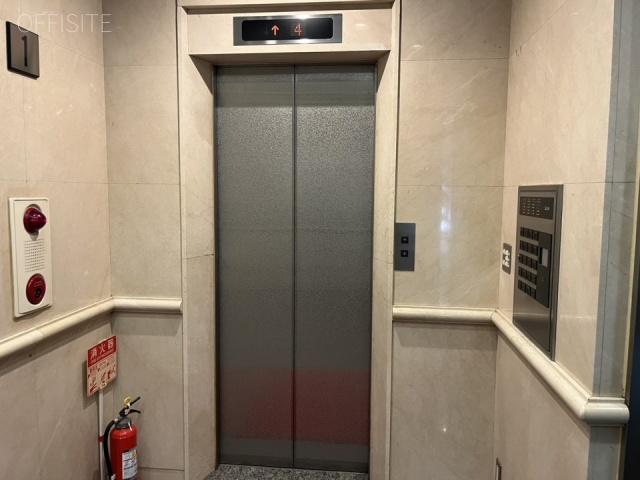 富美栄(ふみえ)ビル　エントランス