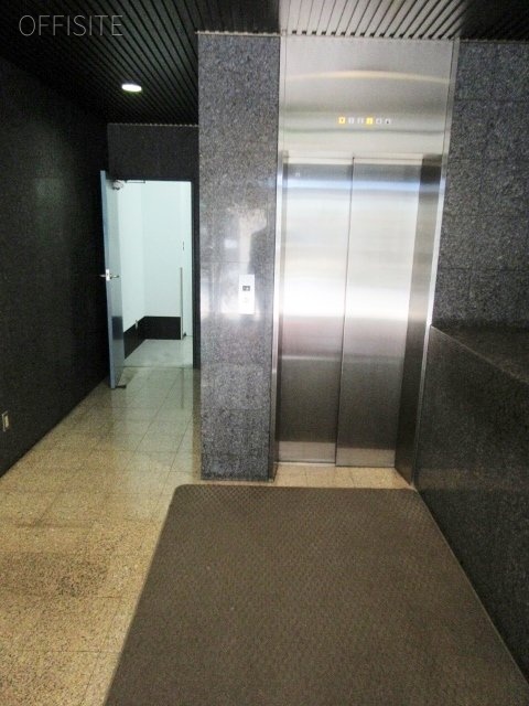 タカナミビル エントランス