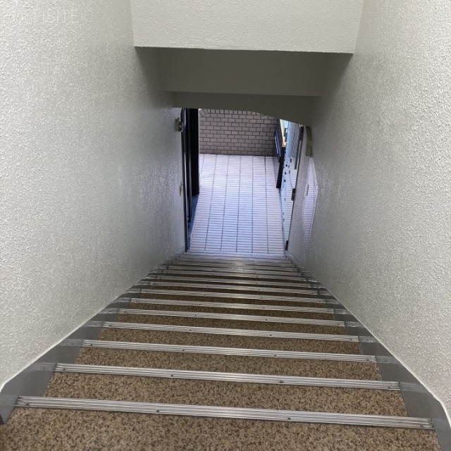 サタール青山 エントランス