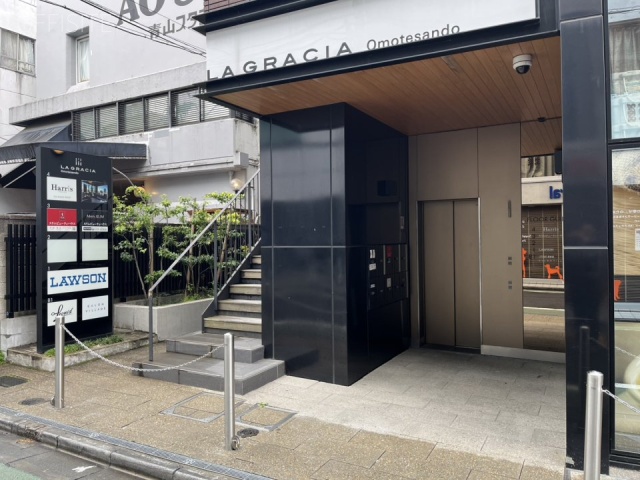 LA GRACIA表参道(ラグラシア表参道)　外観