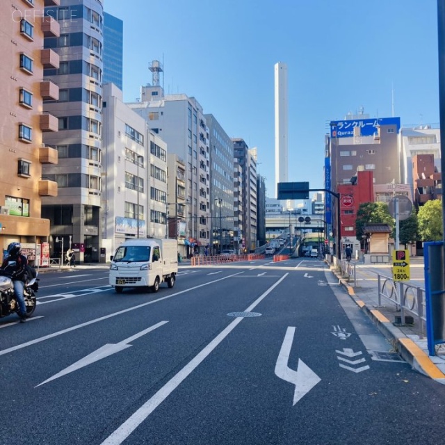 ヨシフジビル ビル前面道路