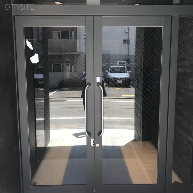 クレス不動産神田ビル エントランス