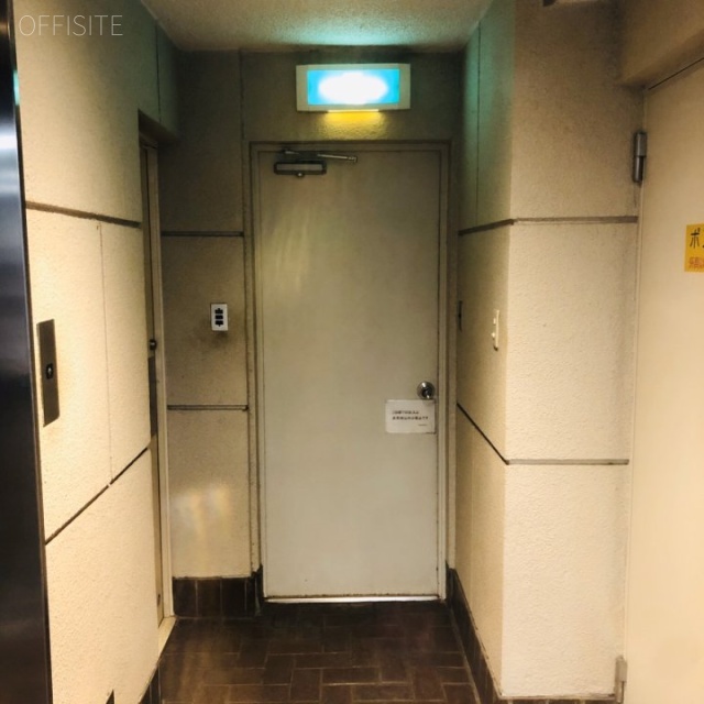 宇津共栄ビル エントランス
