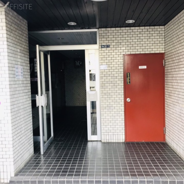 ルックハイツ北新宿壱番館　エントランス
