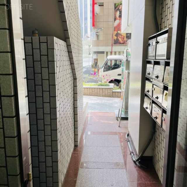 宮益坂センスビル エントランス