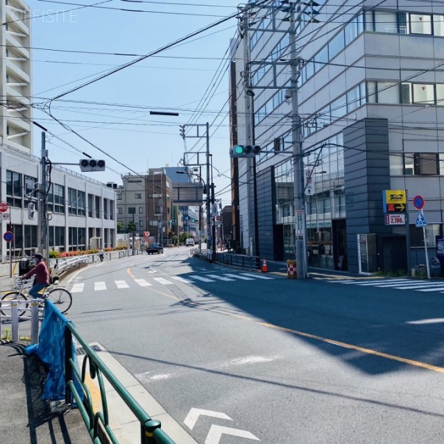 プロスペアー中野 前面道路(大久保通り)