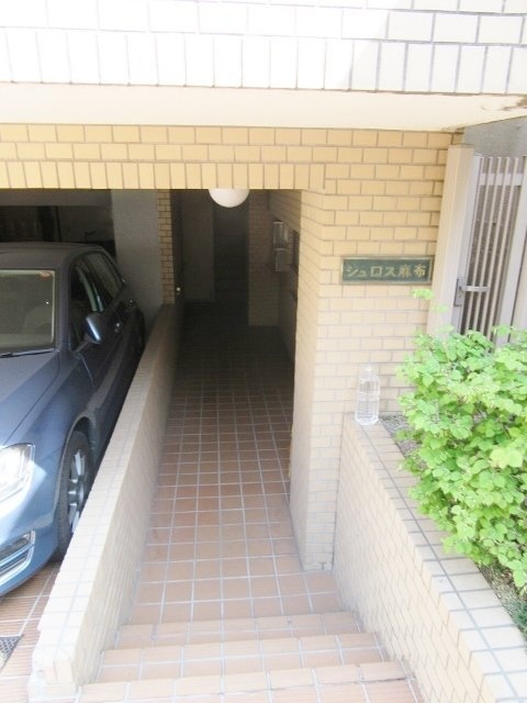 シュロス麻布 エントランス