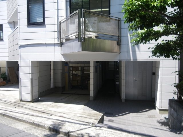 上野ビル IMGP0161 (640x480).jpg