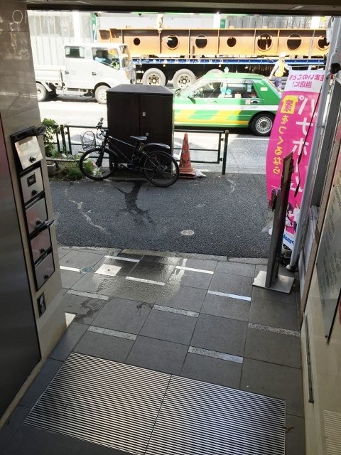 神宮前エヌエスビル エントランス