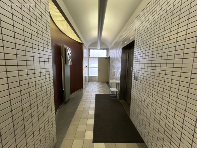 オカバ水戸ビル　エントランス