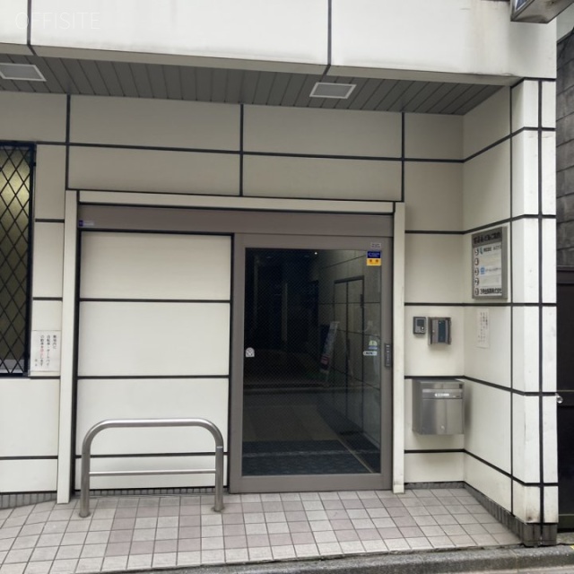 万寿金(マスキン)ビル エントランス