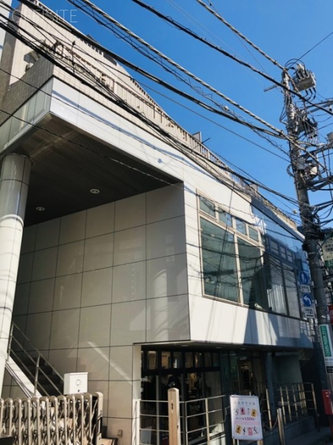 アイズビル 外観
