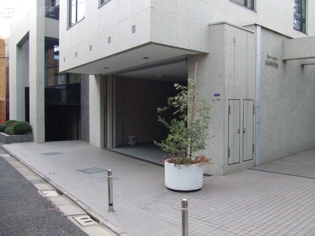 南青山笹野ビル 画像