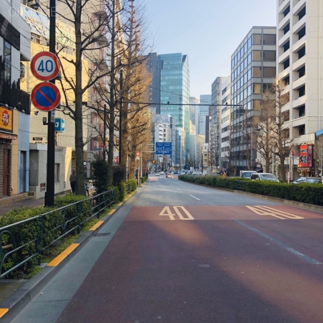 A・Plaza御茶ノ水ビル ビル前面道路