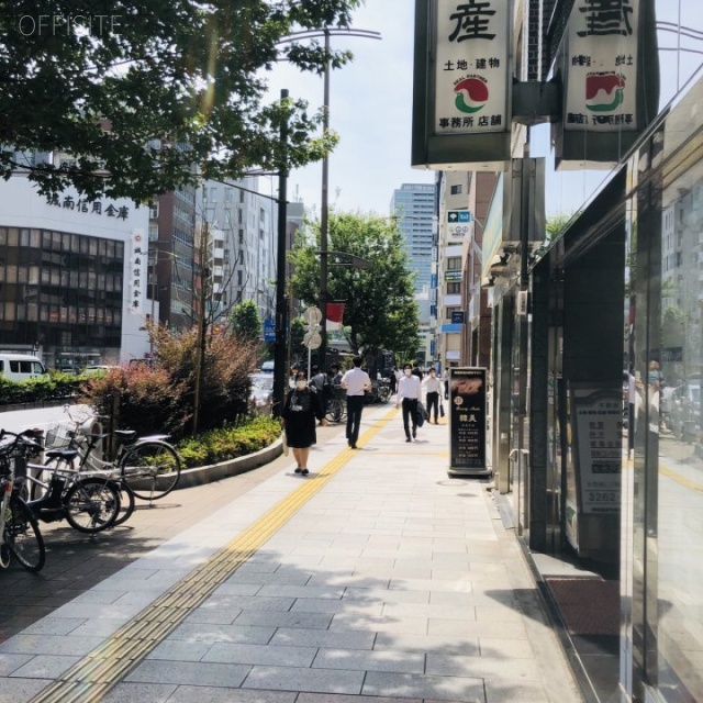水戸興産ビル 前面は靖国通り
