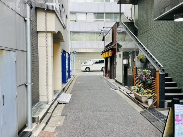 第五古川ビル 前面道路