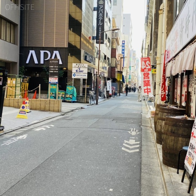 秋葉原加藤ビル ビル前面道路