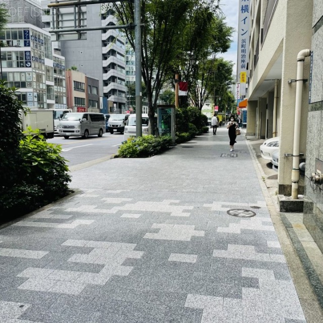 日本橋村松ビル ビル前面道路