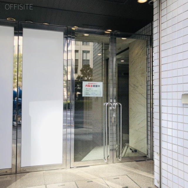 渡辺商事赤坂ビル エントランス
