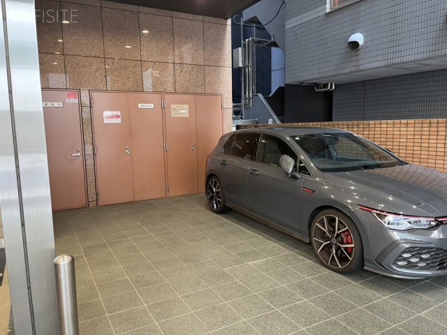 茅場町EKKビル　駐車場