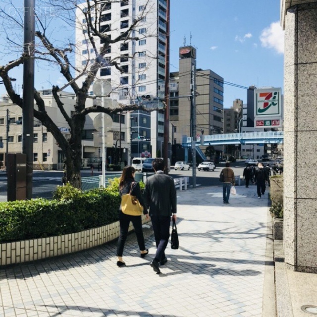 いちご永代ビル ビル前面道路