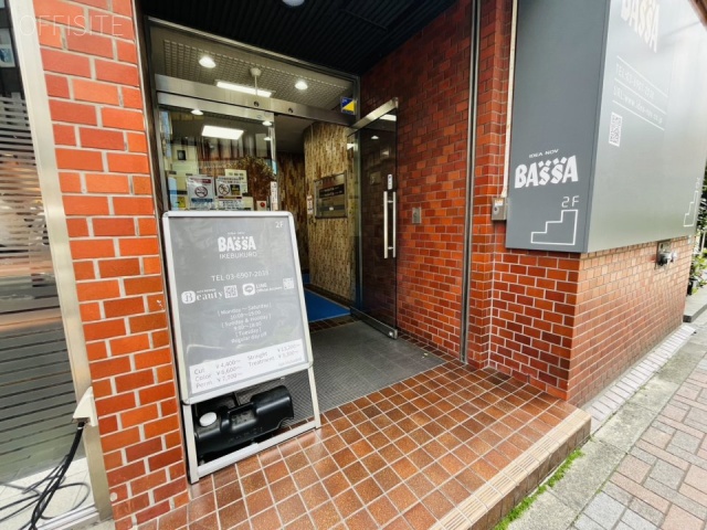 南日本ビル　エントランス