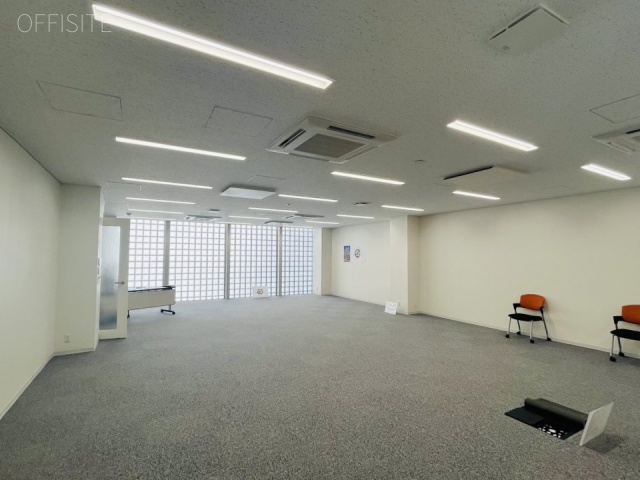 西崎ビル　内装