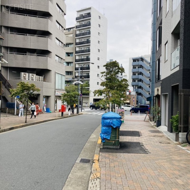 マリオン広尾ビル 前面道路