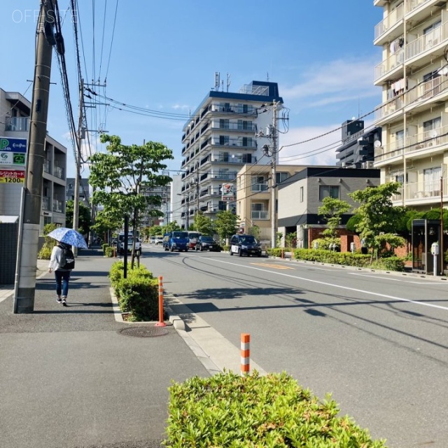 トーヨービル ビル前面道路