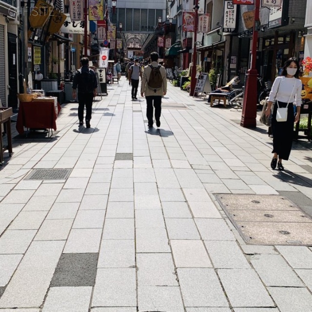 長岡ビル ビル前面道路