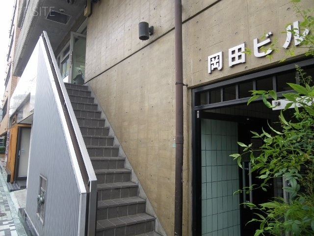 岡田ビル 画像