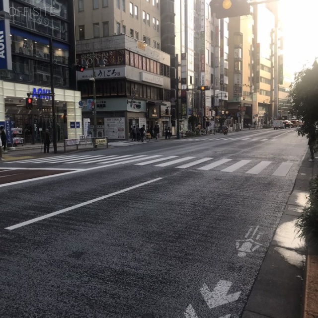 五反田丸江ビル ビル前面道路