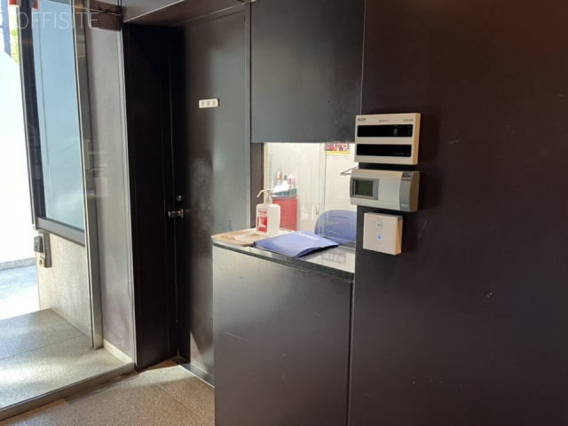 草月会館　エントランス